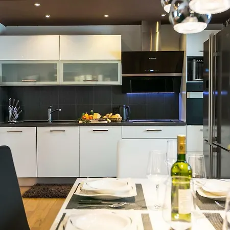 Luxury Elis With Private Pool *