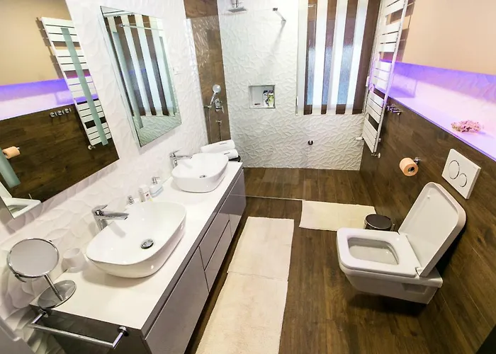 Luxury Elis With Private Pool 아파트