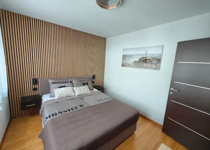 Apartment Elis